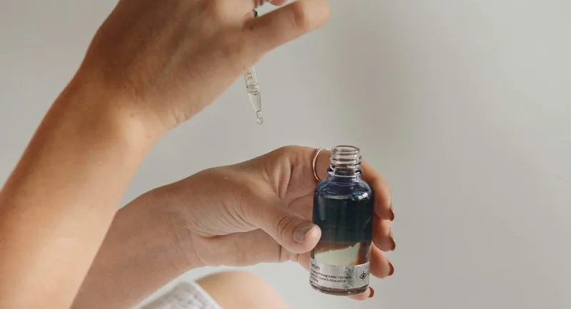 Ein Fläschchen, viele Möglichkeiten: Welches Serum passt zu deiner Haut?