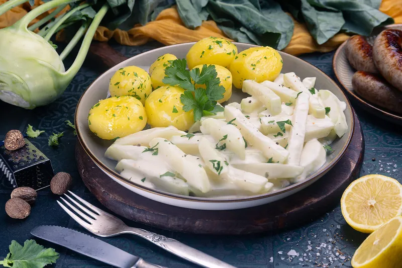 Rahmkohlrabi – klassisch mit cremiger heller Soße