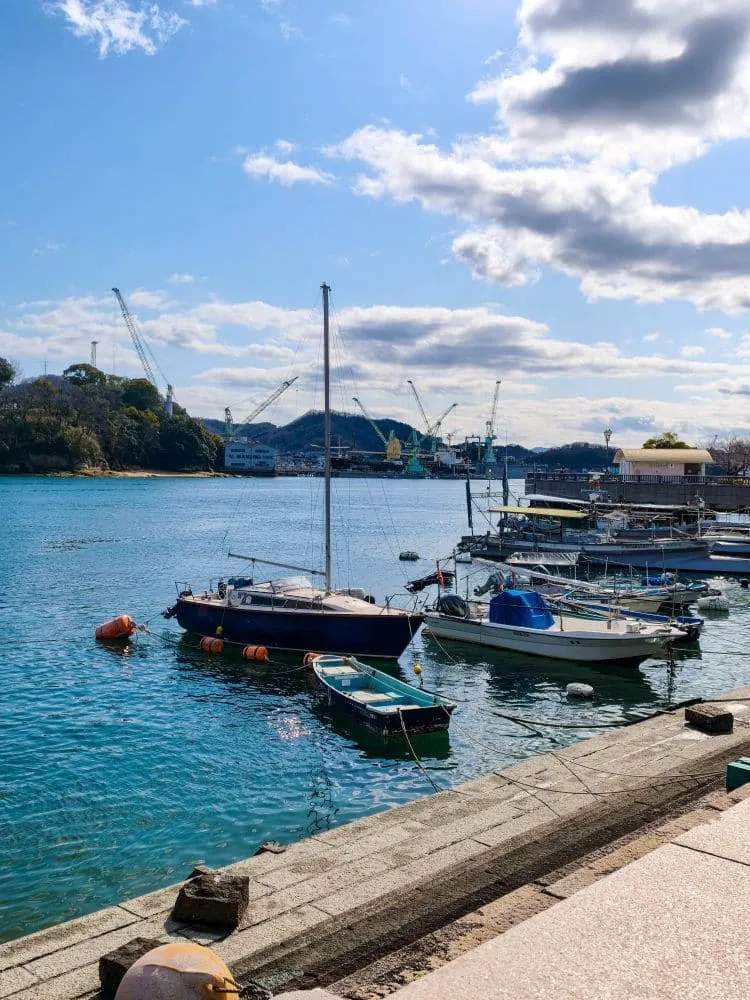 Der Hafen von Onomichi: Maritimes Herz & Tor zu den Inseln