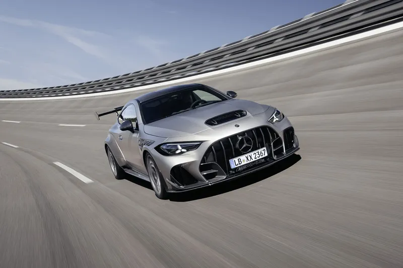 Mercedes-AMG CLE 646 Spezialanfertigung: Das Luxus-Tracktool