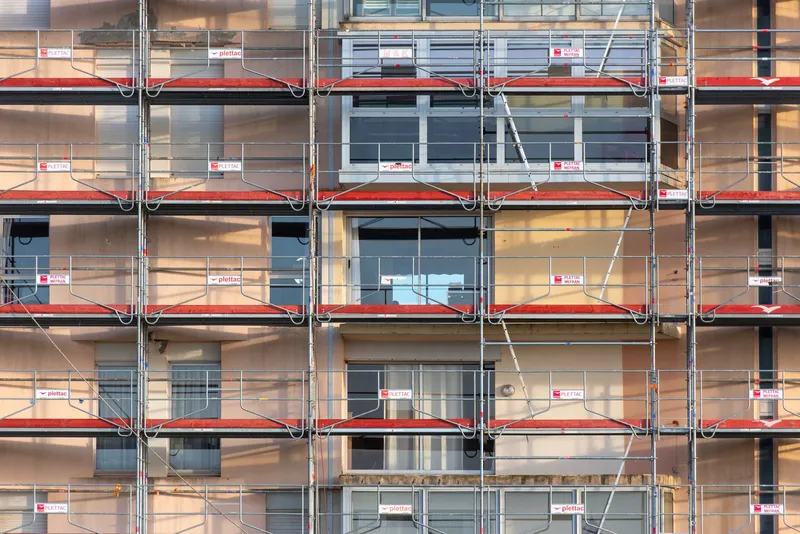 Immobilienkredit clever kalkulieren: Was die Sanierung wirklich kostet