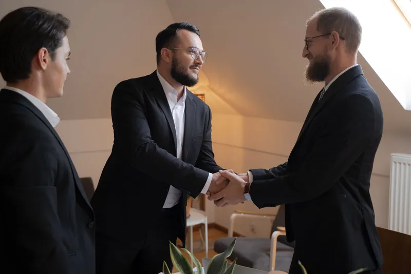 Elevator Pitch erstellen: In 30 Sekunden überzeugen