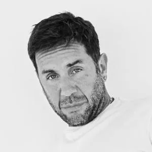 Wer war Giorgos Mazonakis? Ein Nachruf.