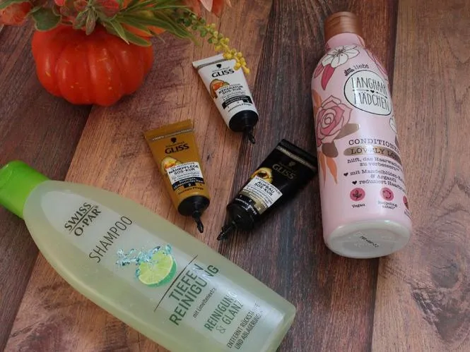 After Summer Hair Repair Routine: Rettung für trockenes Sommerhaar