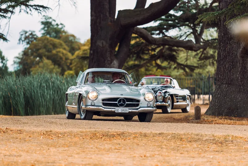 Concours of Elegance: Motorsportgeschichte vor königlicher Kulisse