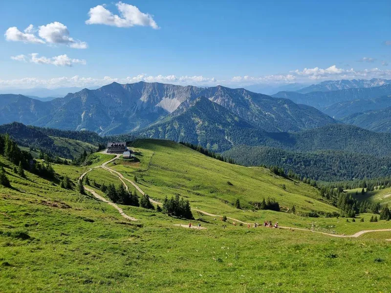 Die schönsten Hüttenwanderungen im Allgäu, an der Zugspitze & in den Chiemgauer Alpen