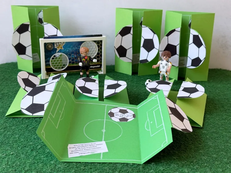 Fußball Einladungen Basteln für den Kindergeburtstag