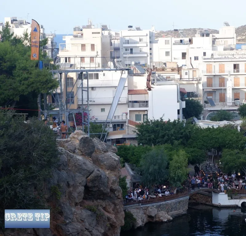 Update: Weltklasse-Springer wagen den Sprung – Vollständiges Programm des Klippenspringen in Agios Nikolaos am 19./20. September