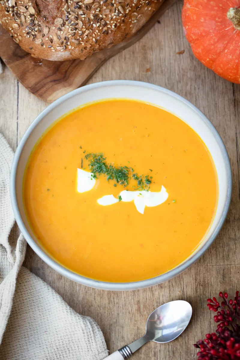 Kürbissuppe mit Süßkartoffel