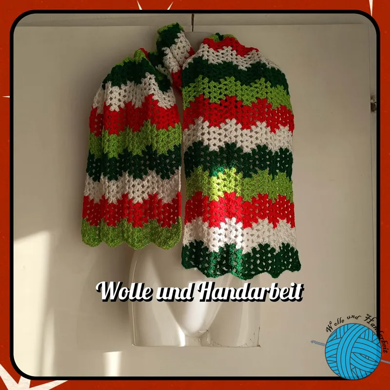 Weihnachtsschal im Zickzackmuster