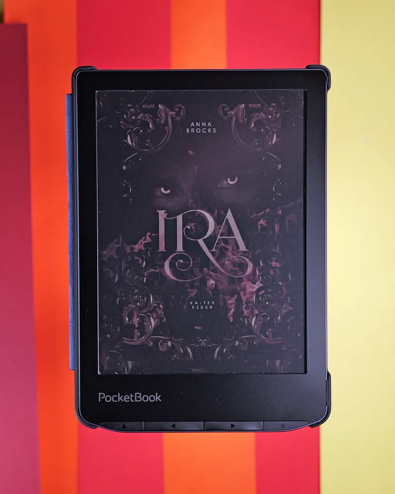 [Rezension] Anna Brocks „Ira: Kaltes Feuer“ (2)