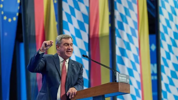 CSU-Parteitag: Den größten Applaus bei Söders Rede bekommt Ilse Aigner