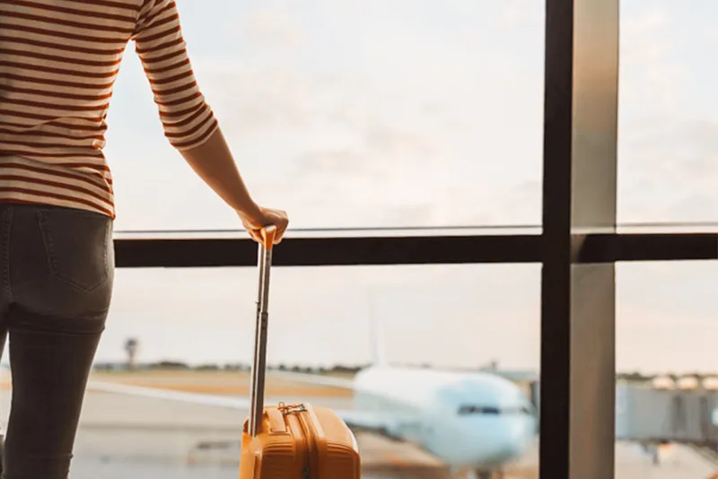 Kosmetik für den Urlaub: Warum feste Pflegeprodukte die beste Wahl sind