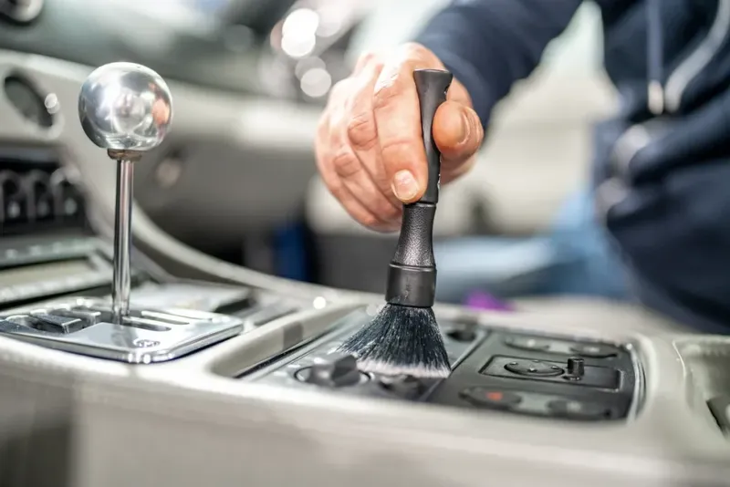 Detailverliebt: Die Kunst perfekter Fahrzeugpflege für Premium-Fahrzeuge