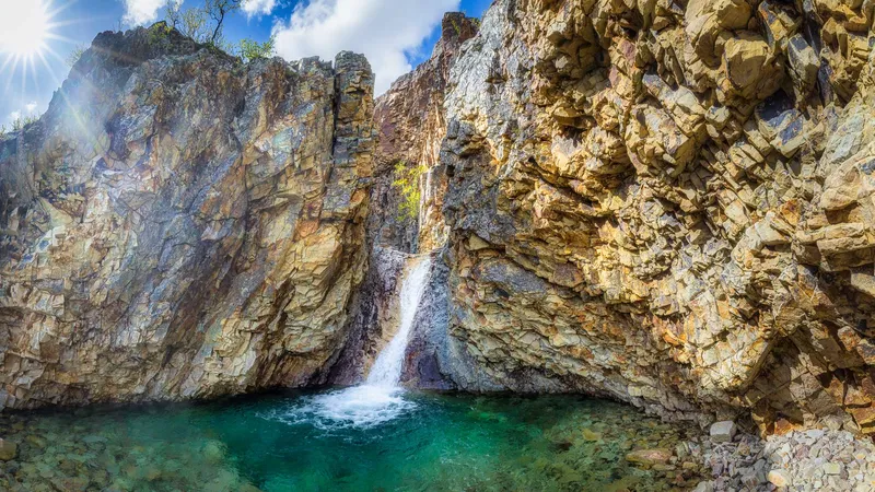 Rappafossen bei Lakselv – wilde Kaskaden über dem Porsangerfjord