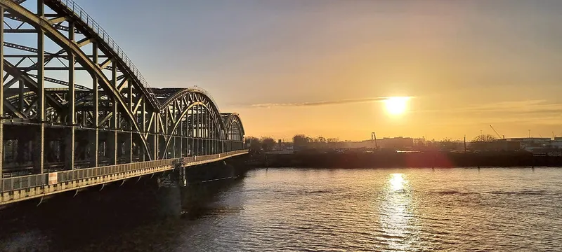 Hafen Tour in Hamburg Änderungen wegen Sperrung der Freihafen Elbbrücke