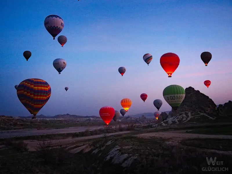 Foto des Monats April 2026 – Heißluftballons in Kappadokien