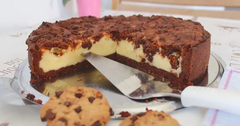 ZUPFKUCHEN MIT COOKIE-STREUSELN