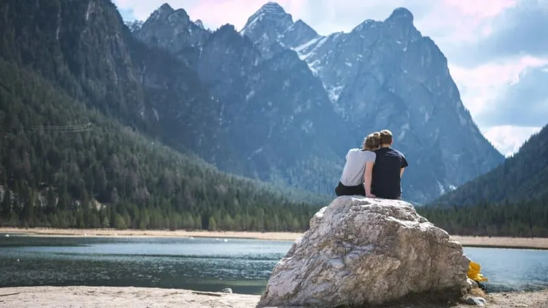 Romantik im Fokus – Diese Features sind für Pärchenurlaube unverzichtbar