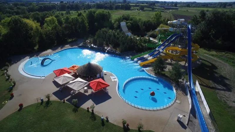 Thermenurlaub für die ganze Familie im Lipót Thermal -und Erlebnisbad