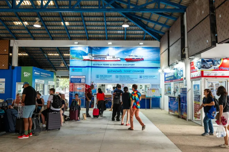 Koh Phangan Anreise: Fähre, Bus, Zug & Flug, welche Route passt zu dir? (mit Tool)