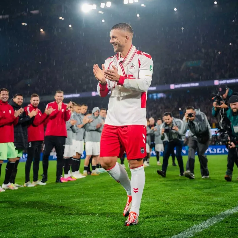 Lukas Podolski Vermögen 2026: 20 Mio. € – Poldi & sein Döner-Imperium