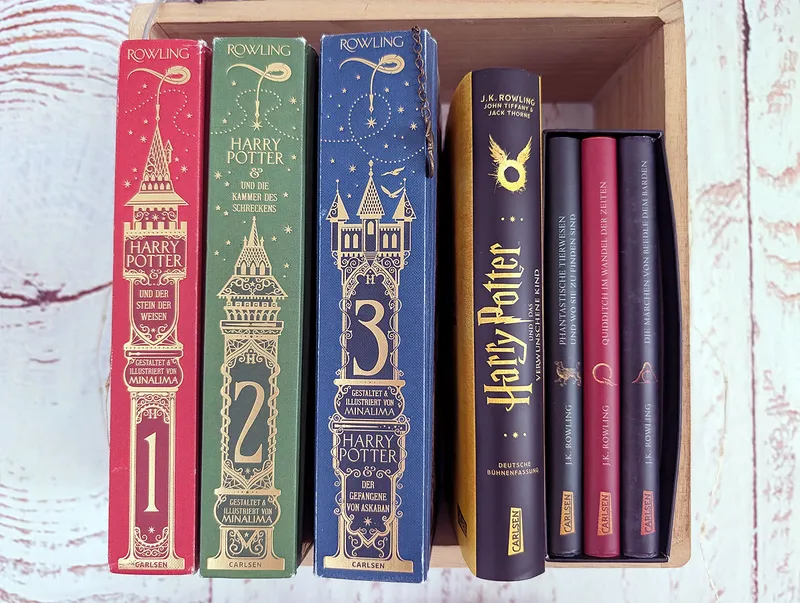 Das verwunschene Kind und die Schulbücher – Harry Potter