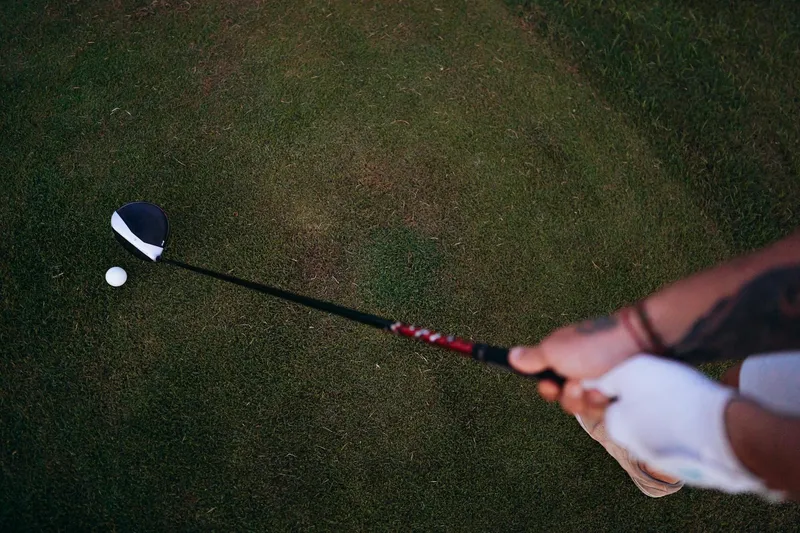 Driver Schlagweite Golf: Durchschnitt & Tipps 2026