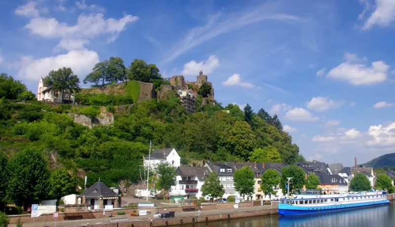 The Moselle Valley – where every bend reveals a castle and a vineyard.