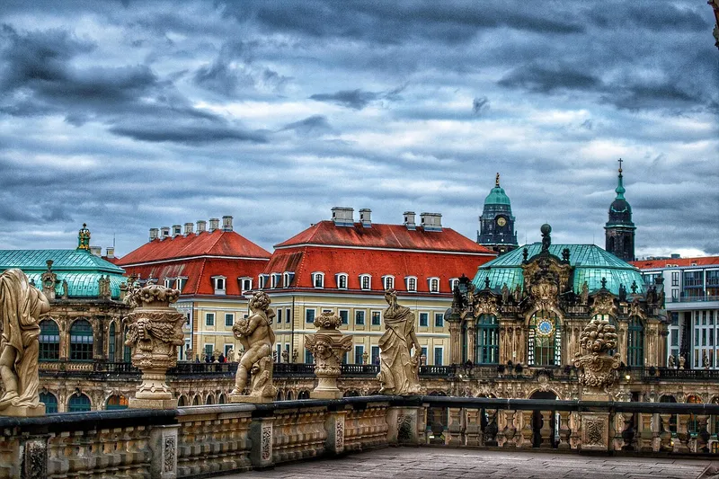 Sonnenparadiese Europas: Die Top 10 Strände ohne Regen für deinen perfekten Sommerurlaub