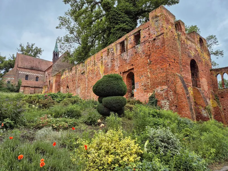 Altmark: Beeindruckende Kirchen und Klöster an der Straße der Romanik