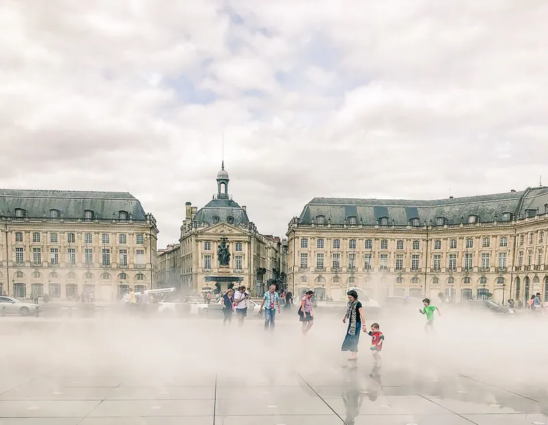 Bordeaux Reisetipps: Altstadt, Cité du Vin und die besten Märkte