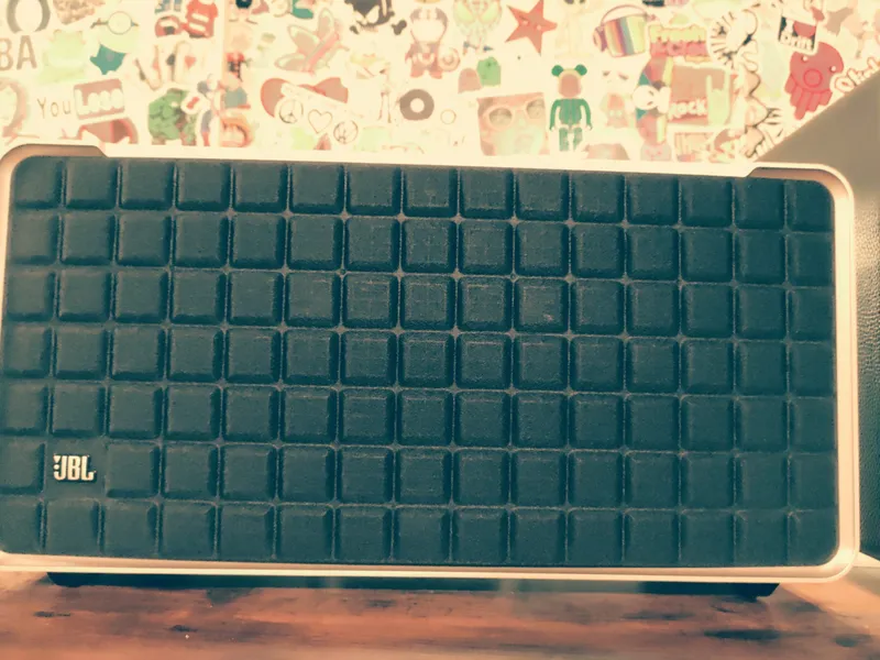 JBL Authentics 500 Lautsprecher