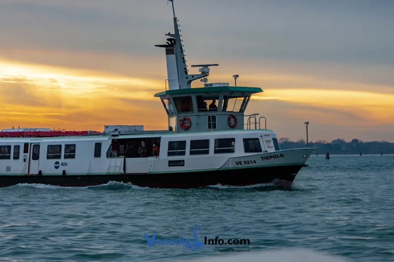 Fahrpläne 2026 für Vaporetti in Venedig kostenloser Download