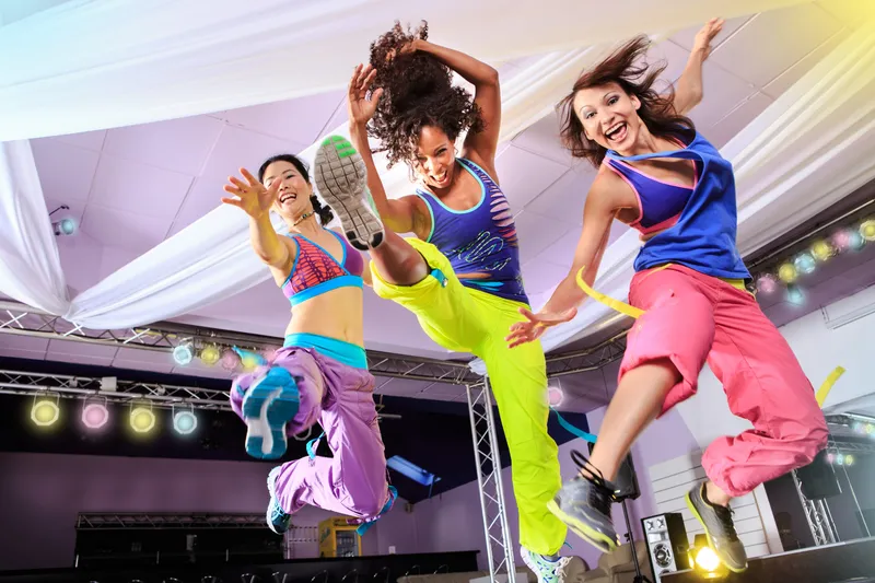 100 Jahre Fitnesstrends ausprobiert