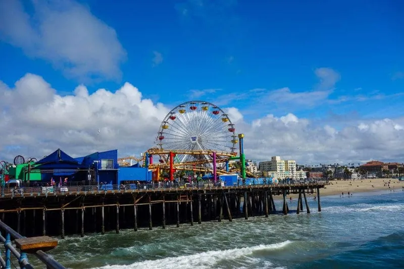 Santa Monica Pier: Das ultimative Highlight an der kalifornischen Küste