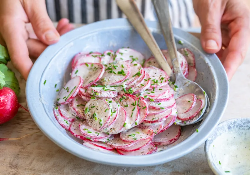 Omas Radieschensalat – einfach der Beste!
