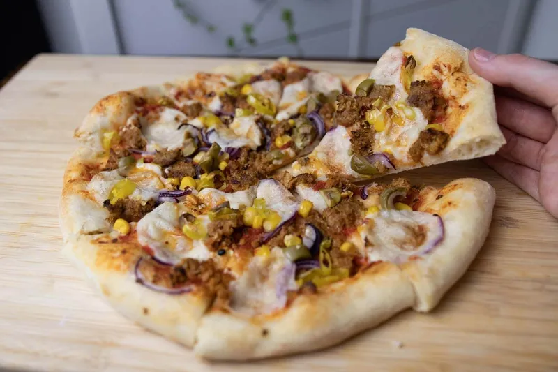 Grundrezept Pizza nach neapolitanischer Art aus dem eigenen Ofen