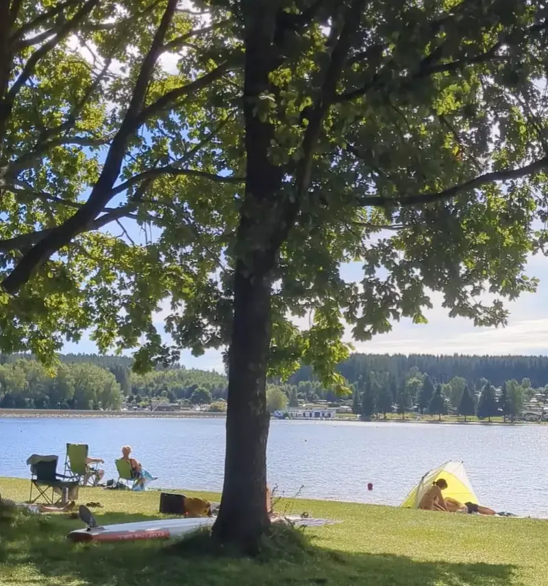 Mein Tag am See: Hohes Kaloriendefizit, 24.300 Schritte – Gesund? 🤔
