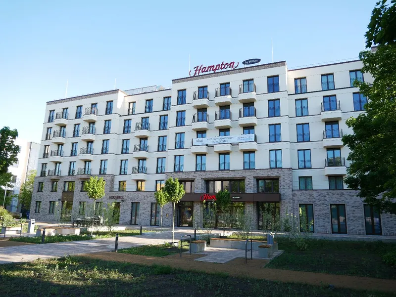 Hampton by Hilton Potsdam Babelsberg: Übernachten am Filmpark