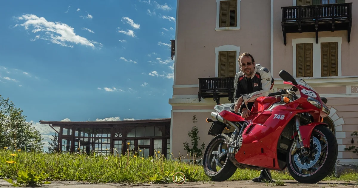 MotorProsa • Geschichten aus der Kurve