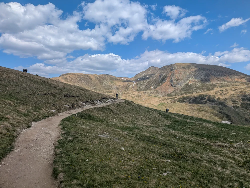 Ausgelatschte Schuhe. Wandern. Leben. Wachsen.